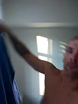 Ando1992 online show from 11-22-25, 08:02