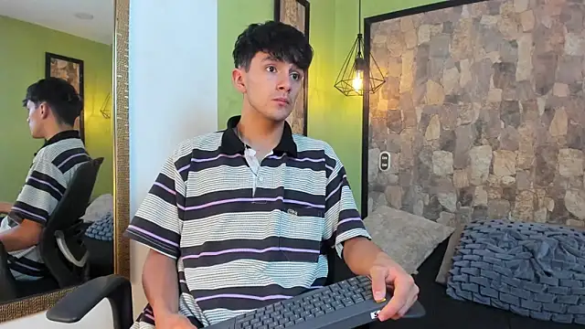 Axel Draven online show from 11-18-25, 11:03