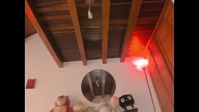 Emily Just online show from 04-06-26, 08:21