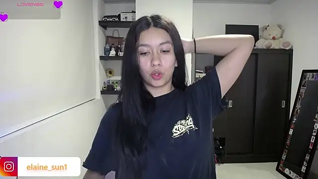 Snapshot of elaine_sun1 chatting on 07-15-26, 03:12 elaine sun1 online show from 07-15-26, 03:12
