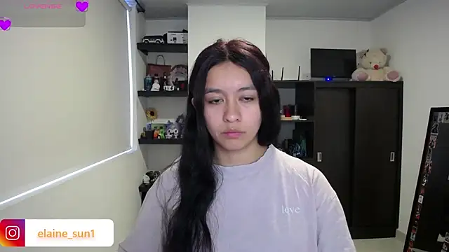 Snapshot of elaine_sun1 chatting on 07-24-26, 10:30 elaine sun1 online show from 07-24-26, 10:30