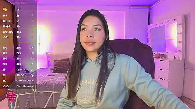 kloe28 online show from 03-27-26, 03:56