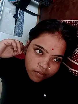 Snapshot of Cuty_nensi chatting on 09-30-25, 05:45 Cuty nensi online show from 09-30-25, 05:45