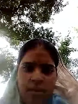 Snapshot of Cuty_nensi chatting on 10-09-25, 08:01 Cuty nensi online show from 10-09-25, 08:01