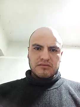 Snapshot of fordraller chatting on 10-11-25, 03:43 fordraller online show from 10-11-25, 03:43