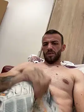 sexyman1936 online show from 10-07-25, 12:24