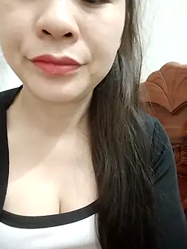 Girl Shy2000 online show from 11-15-25, 02:46