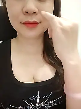 Girl Shy2000 online show from 04-09-26, 10:04