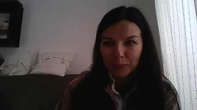 Lorivell online show from 11-28-25, 12:41