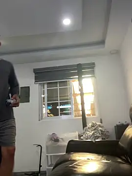 Moisesjrtapia online show from 04-24-26, 06:21