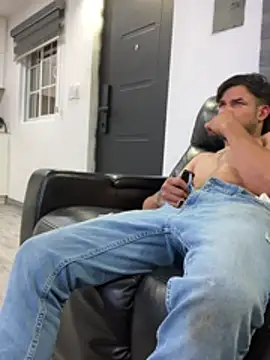 Moisesjrtapia online show from 05-19-26, 08:31