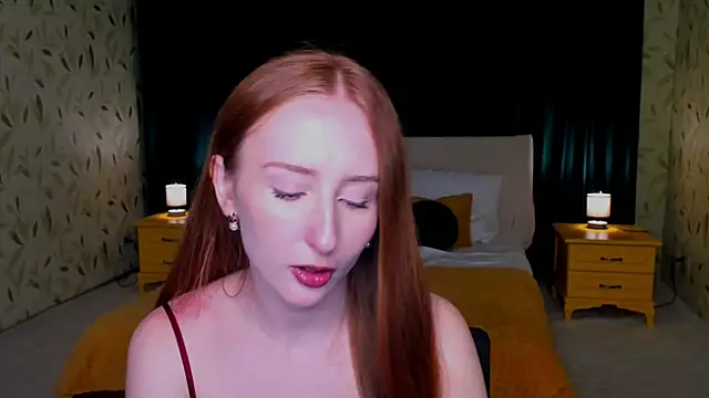 Snapshot of TwilightSerena chatting on 10-20-25, 11:43 TwilightSerena online show from 10-20-25, 11:43