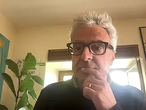 Snapshot of chtentation chatting on 03-15-26, 02:56 chtentation online show from 03-15-26, 02:56