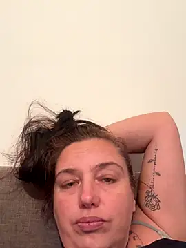 Eleanorxx online show from 10-01-25, 08:04