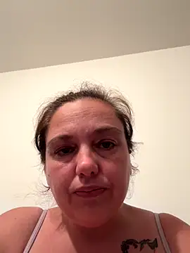 Eleanorxx online show from 10-05-25, 08:29