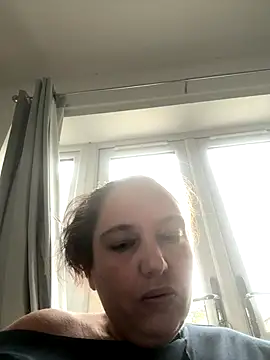 Eleanorxx online show from 10-17-25, 03:25