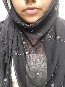 Miss Rose   online show from 09-26-25, 04:00