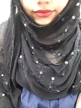 Miss Rose   online show from 11-20-25, 03:45