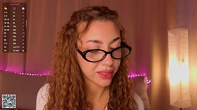 KeilaJeschon online show from 11-21-25, 04:22