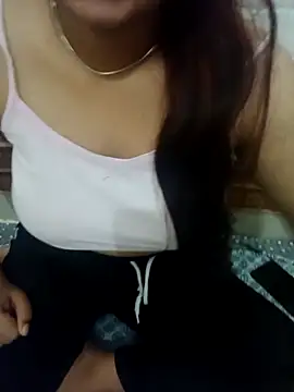 Minakshi 677 online show from 11-02-25, 05:21