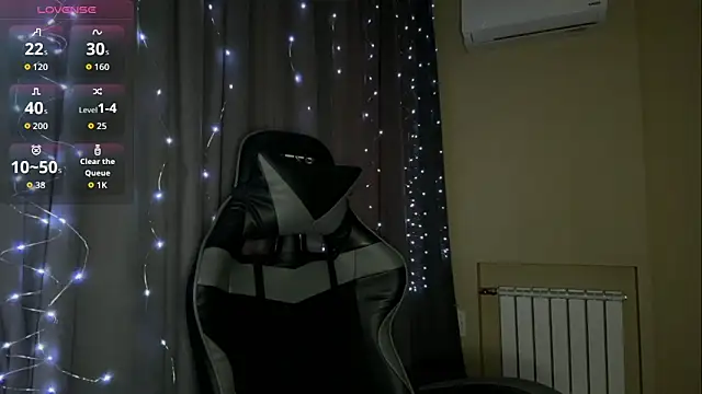 Snapshot of EvaCarter1 chatting on 09-28-25, 09:25 EvaCarter1 online show from 09-28-25, 09:25