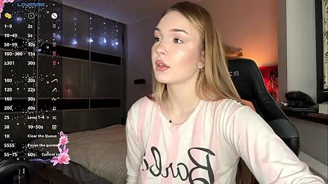 Snapshot of EvaCarter1 chatting on 01-11-26, 10:09 EvaCarter1 online show from 01-11-26, 10:09