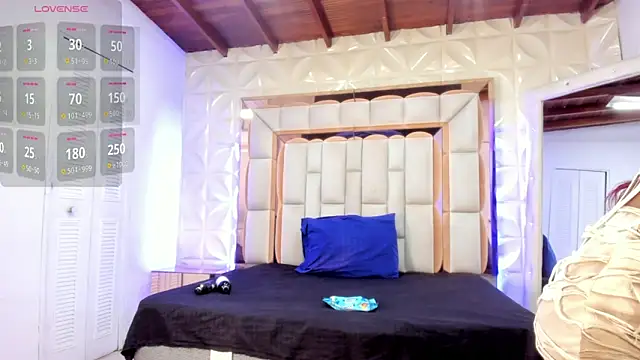 Sarah Adamss online show from 03-21-26, 12:32