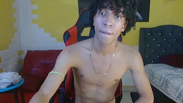 Snapshot of xion_ez chatting on 09-25-25, 11:08 xion ez online show from 09-25-25, 11:08