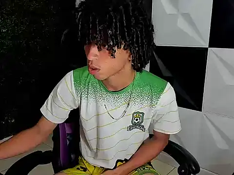 Snapshot of xion_ez chatting on 10-02-25, 08:16 xion ez online show from 10-02-25, 08:16