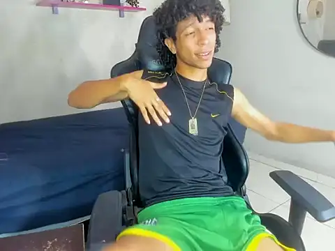 Snapshot of xion_ez chatting on 11-13-25, 07:24 xion ez online show from 11-13-25, 07:24