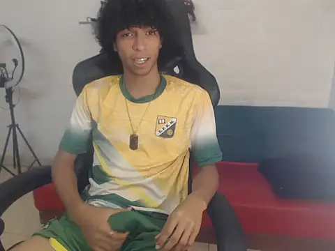 Snapshot of xion_ez chatting on 11-17-25, 07:30 xion ez online show from 11-17-25, 07:30