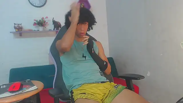 Snapshot of xion_ez chatting on 11-29-25, 08:01 xion ez online show from 11-29-25, 08:01