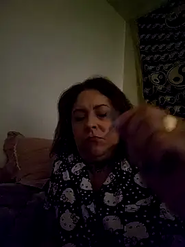 Queenbz1979 online show from 09-26-25, 08:18