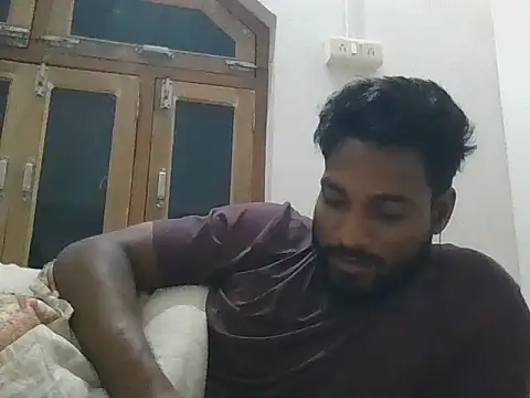 Raw12499 online show from 11-26-25, 04:41