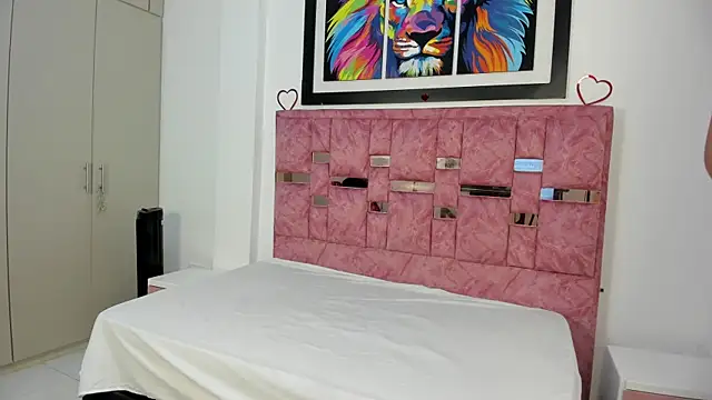 abella lov online show from 10-23-25, 12:26