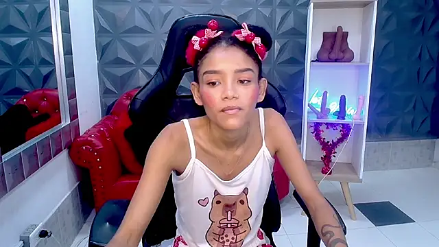 adisson petite1 online show from 02-21-26, 05:36