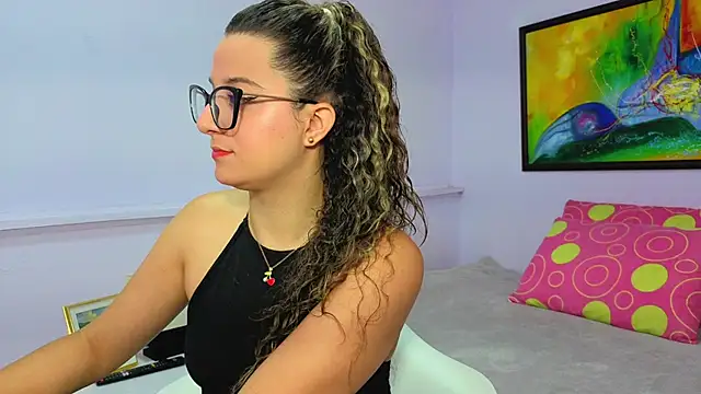 katiaa lovv online show from 04-17-26, 12:19