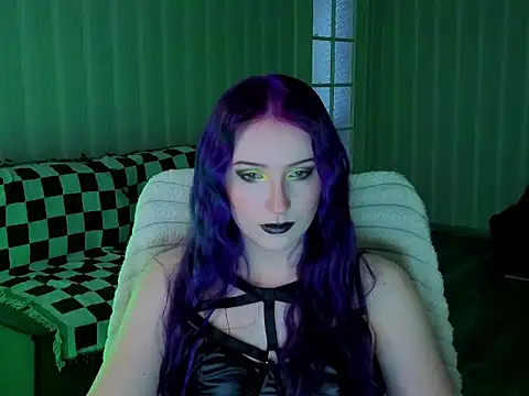 Snapshot of violet-siren-x chatting on 06-16-26, 11:57 violet-siren-x online show from 06-16-26, 11:57