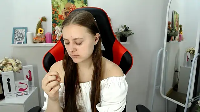 ArinaBelle online show from 10-15-25, 04:12