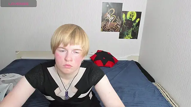 Cattie w  online show from 11-14-25, 01:15