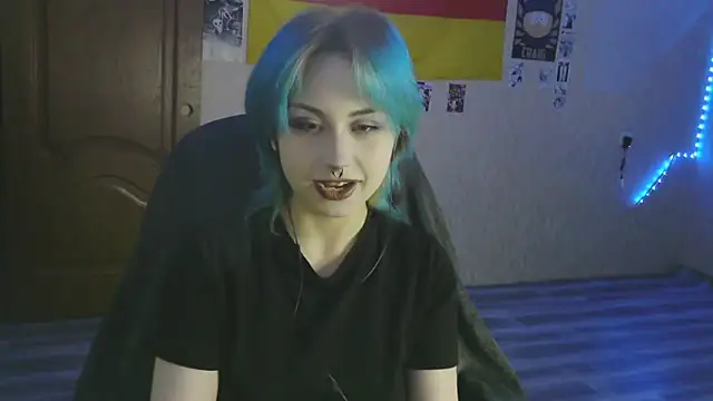 LeisaHopperstad online show from 02-13-26, 02:24