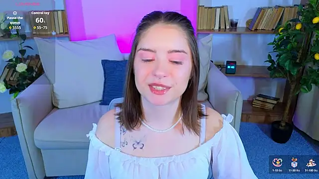  Amelia Shine  online show from 11-12-25, 01:39