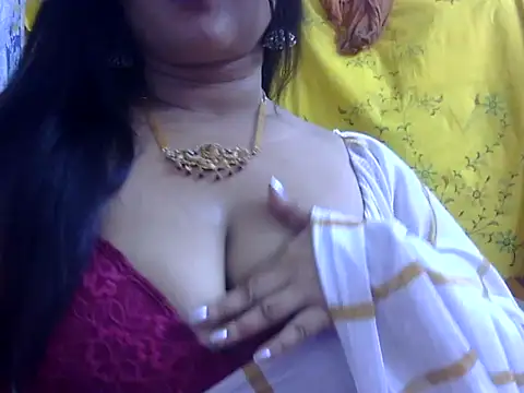 Snapshot of aarohee9 chatting on 05-23-26, 06:45 aarohee9 online show from 05-23-26, 06:45
