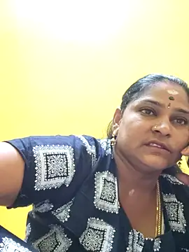 Snapshot of navyasree143 chatting on 09-27-25, 02:38 navyasree143 online show from 09-27-25, 02:38