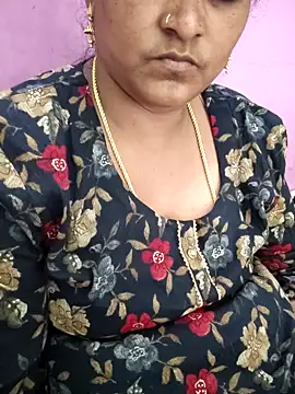 Snapshot of navyasree143 chatting on 10-02-25, 03:57 navyasree143 online show from 10-02-25, 03:57