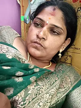 Snapshot of navyasree143 chatting on 10-03-25, 05:37 navyasree143 online show from 10-03-25, 05:37