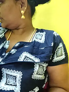 Snapshot of navyasree143 chatting on 10-10-25, 09:36 navyasree143 online show from 10-10-25, 09:36