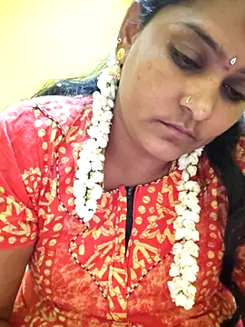 Snapshot of navyasree143 chatting on 10-23-25, 08:07 navyasree143 online show from 10-23-25, 08:07