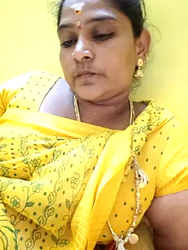 Snapshot of navyasree143 chatting on 10-28-25, 05:22 navyasree143 online show from 10-28-25, 05:22