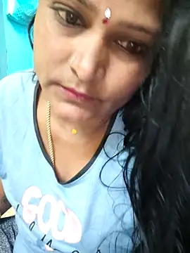 Snapshot of navyasree143 chatting on 11-10-25, 02:32 navyasree143 online show from 11-10-25, 02:32